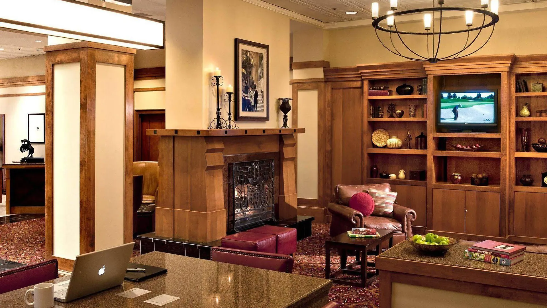 Courtyard By Marriott Denver Downtown